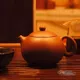 紫砂壶无论多贵重 其根本还在于泡茶养壶 