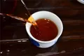 如何从普洱茶汤来看普洱茶特点