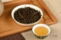 黑茶的坏处，黑茶喝多了会损害肠胃、影响吸收！