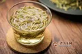 金銀花和什么花茶搭配？玫瑰花、菊花！