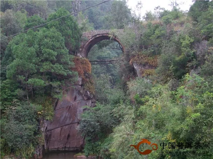 高高的難搭橋-茶馬古道遺跡