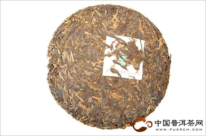 2003年黎明茶厂八角亭千年乔木古茶青饼