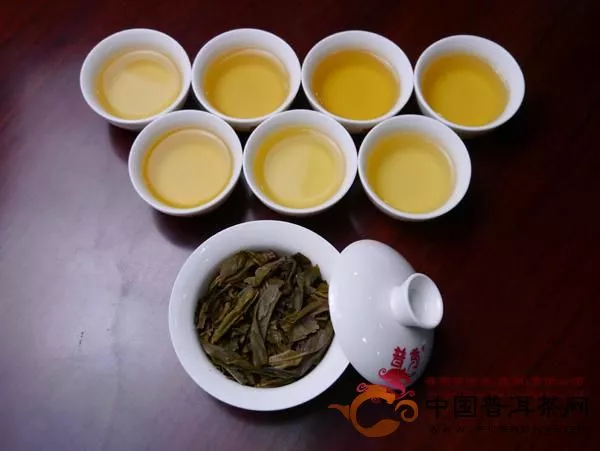 天壁晓霞普洱茶