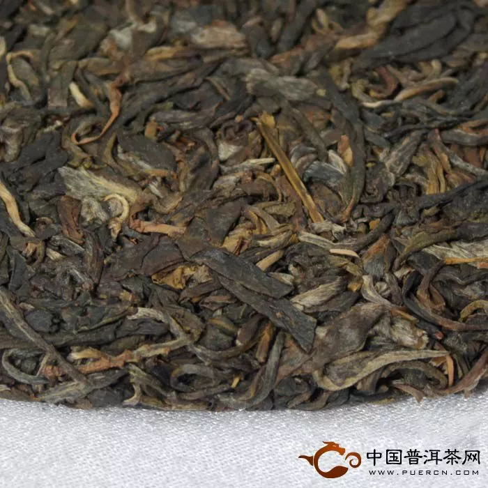 龙润普洱茶藏香饼357克生茶