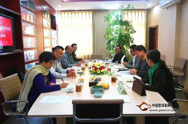 中华茶馆联盟首届会长会议在昆明召开