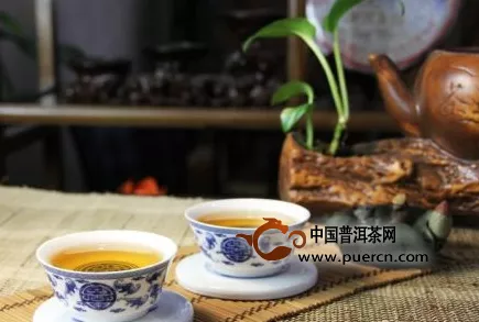 普洱茶連連看之七十：茶葉中的茶多酚