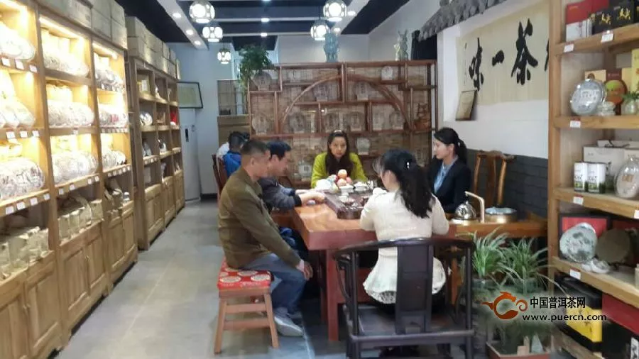龙润茶郑州唐人街专卖店隆重开业