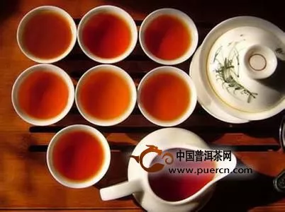 普洱茶連連看之一百五十二："醒茶"