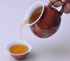普洱茶连连看之一百八十：普洱茶"堆味"