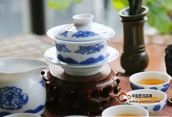 余秋雨：五大语法解决中国茶生存难题