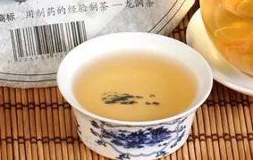 【喝茶说茶】分享2012年龙润静心生茶开汤