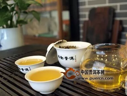 斗記在惠州茶博會與您漫談茶的“輕生活”