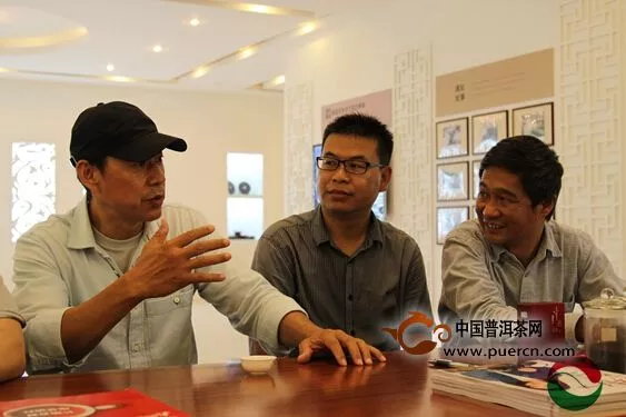 中国著名电影演员张丰毅莅临滇红集团参观考察