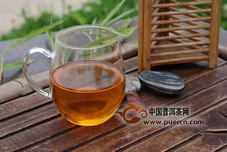 區(qū)分普洱茶的陳味與霉味