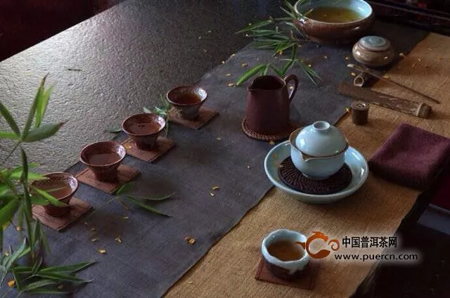 品味人生，心境如濃茶一杯