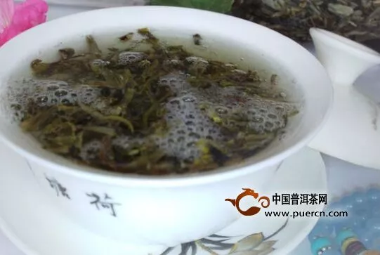 茶為何物？一片樹葉而已