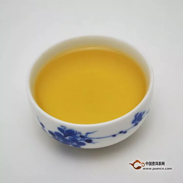 【商评】2014年中茶“玉印圆茶”357克生饼