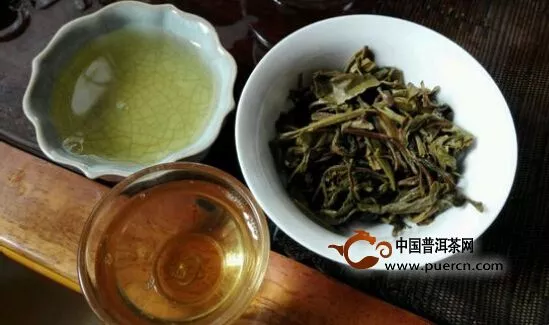 喝茶是為了解渴，品茶是為了怡情