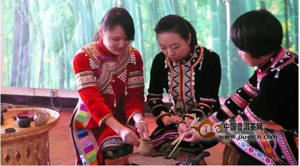 【普洱生活】大班章茶区拉祜族的传统饮茶方式