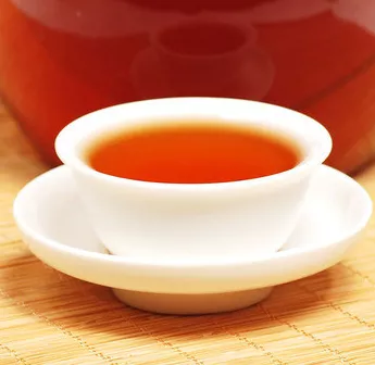 【喝茶段子】泡普洱茶時最好使用紫砂杯