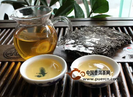 普洱茶水性厚与茶汤浓的区别