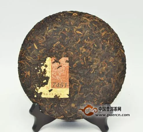【新品上市】经典系列产品—中茶牌七子饼茶7451（熟茶）
