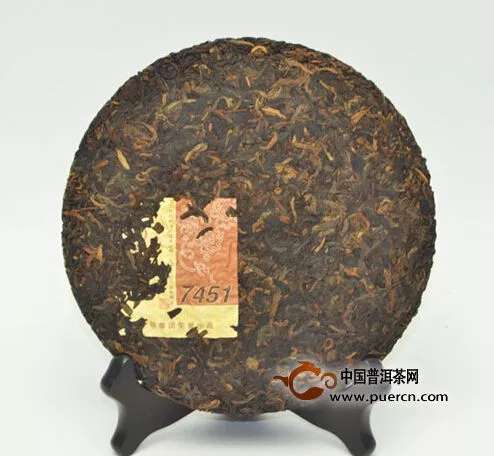 【新品上市】經(jīng)典系列產(chǎn)品—中茶牌七子餅茶7451（熟茶）