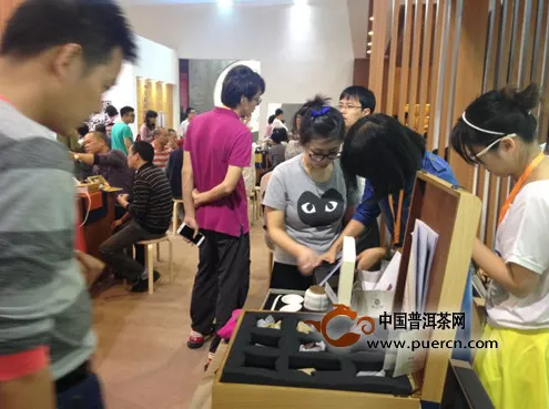 2014广州茶博会：大益茶生活空间 激情闪耀 金秋盛会 