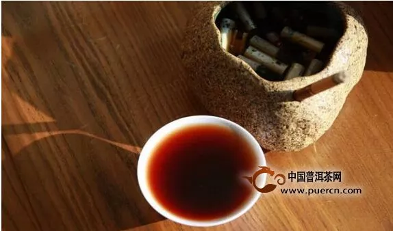 古树普洱茶克烟毒，你喝普洱茶吗？