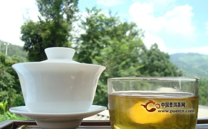 饮茶始于中国