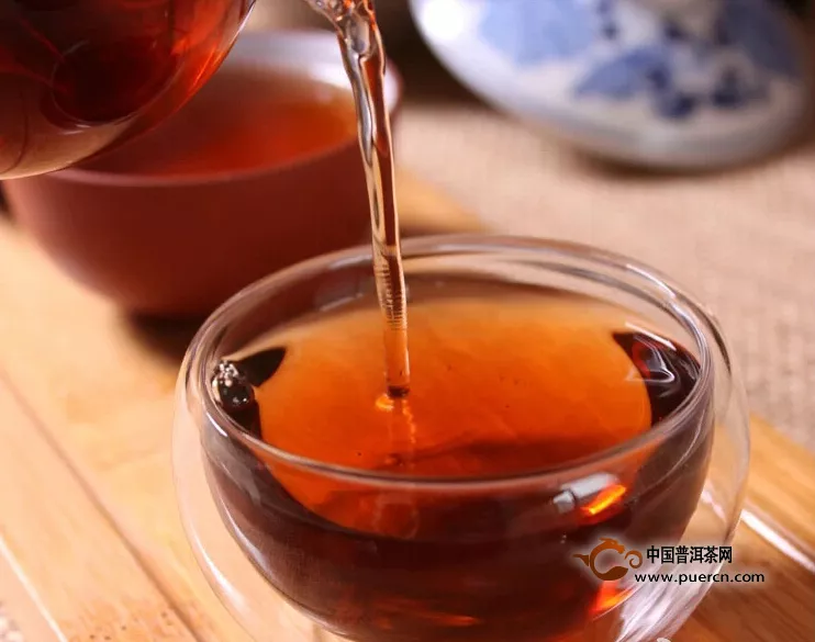 云南人何时开始做发酵茶？
