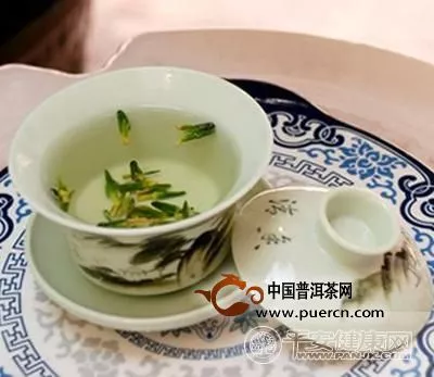 寒冬時節(jié)喝對茶 養(yǎng)生又防病