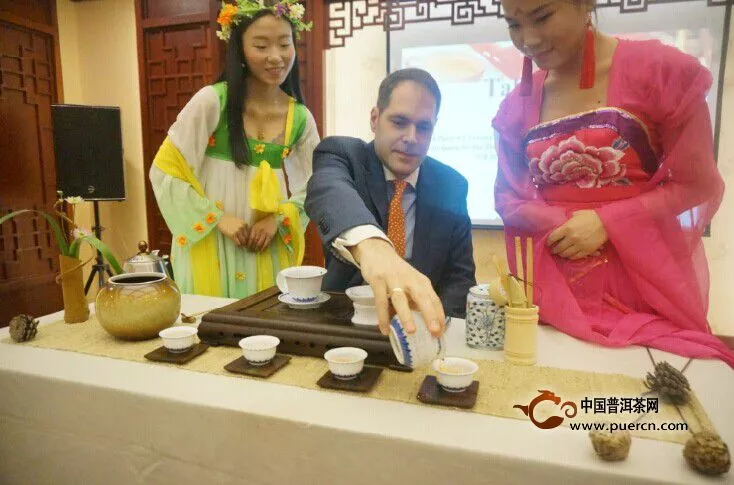 茶产业委员会主办“驻华使馆官员品茗会”在京举行
