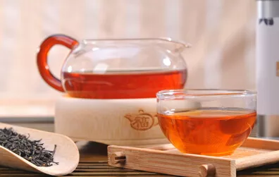 红茶中的“软黄金”—茶黄素 