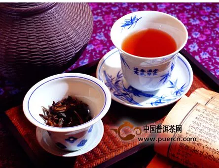 紅茶中的“軟黃金”—茶黃素 