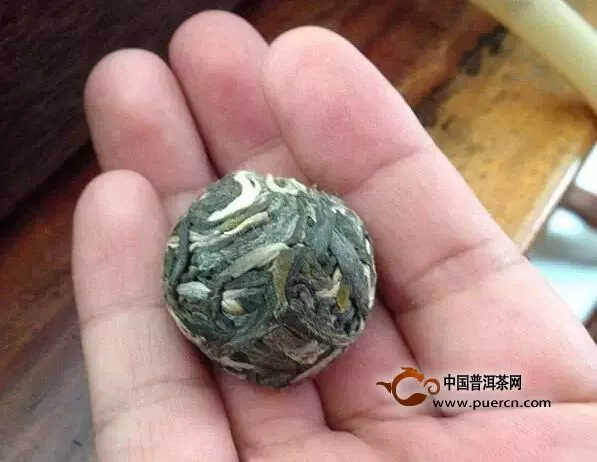 教你自己動(dòng)手DAY制作普洱茶龍珠小球