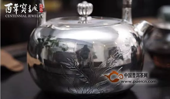 百年宝诚精艺的手工银壶 感受茶韵悠然