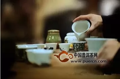 老茶如鴉片，還是忘了吧