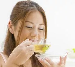 每天喝杯美容茶调理气色护理肌肤