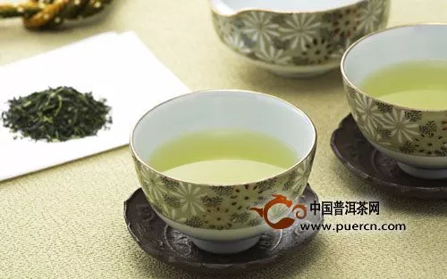 淡茶含有茶多酚预防骨质疏松