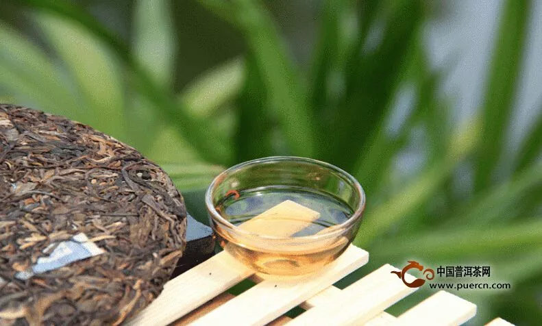 普洱茶市點(diǎn)評(píng)： 中期茶的世界，普洱茶企業(yè)如何掌握主動(dòng)