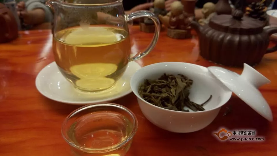 【今日话题】：实体店卖普洱茶如何“走心”