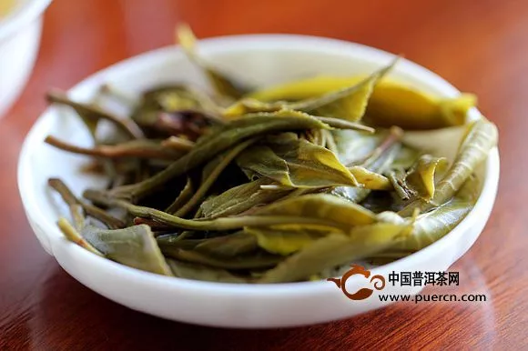 普洱茶耐泡性与茶梗有何关系？