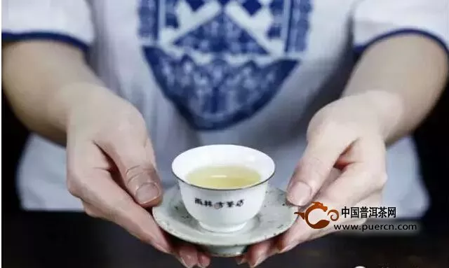 识爱不过一杯茶 