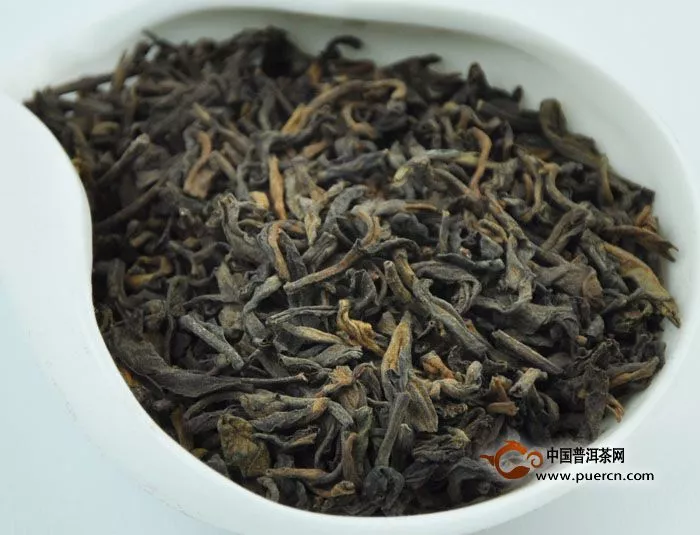 普洱散茶與緊壓茶哪個(gè)好？