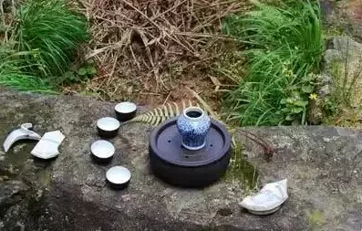你试过在户外喝茶吗？ 