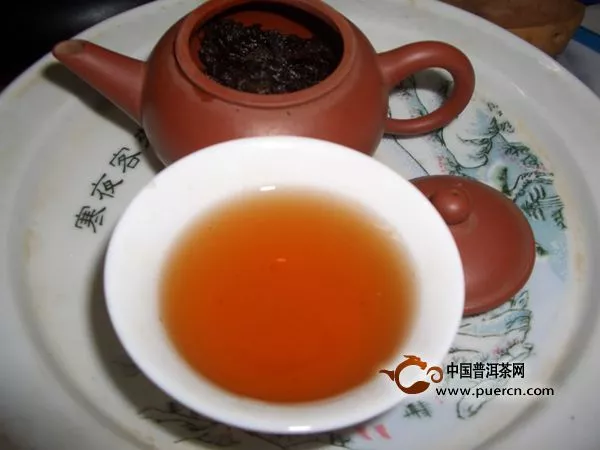 【喝茶感受】：为什么你喝不来陈年普洱茶？