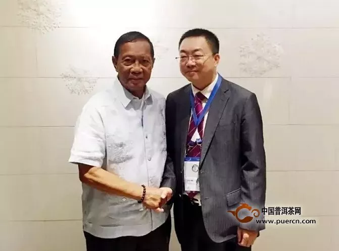 菲律宾副总统杰约马尔·比奈亲切接见【龙润】副董事长焦少良