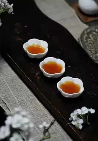 茶香袅袅伴流年