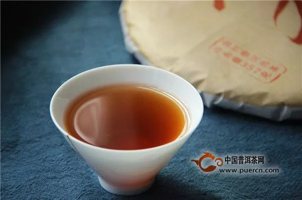 普洱茶老茶头存储价值比生茶好？